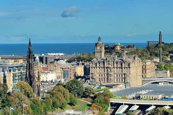 Tips To Explore Edinburgh on a Budget