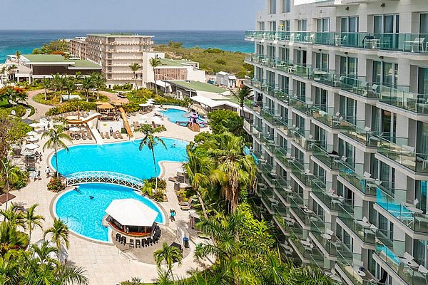 Top 5 Luxury Hotels in Sint Maarten