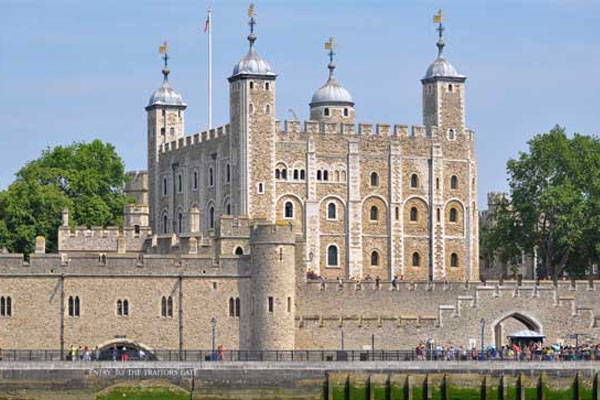 visit the Tower of London